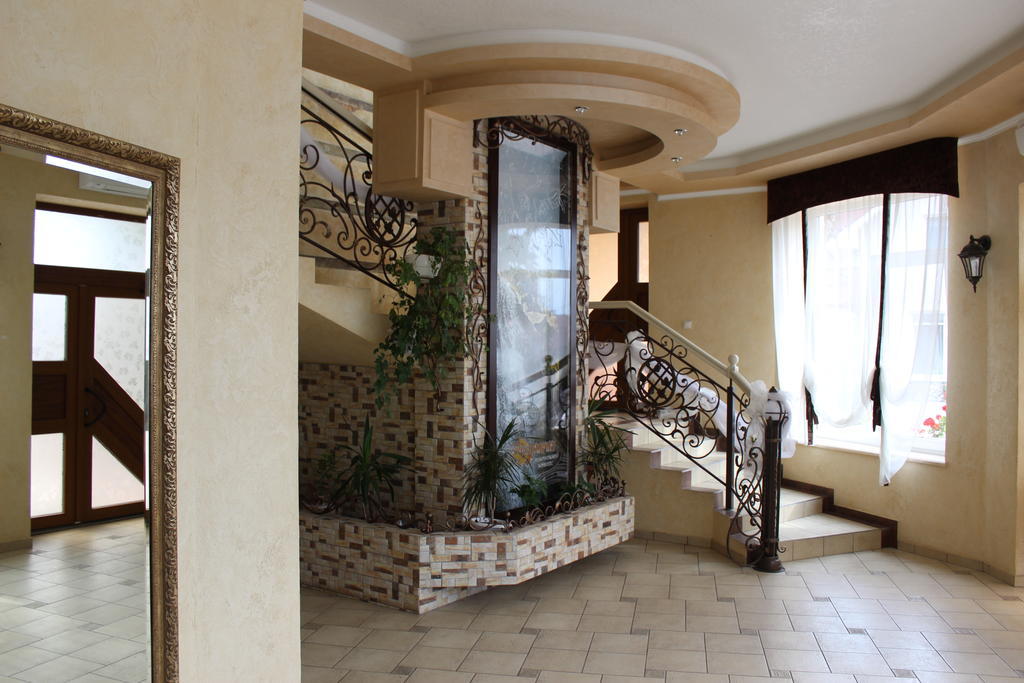 Pid Yavorom Hotel Drogomirchany Exterior photo